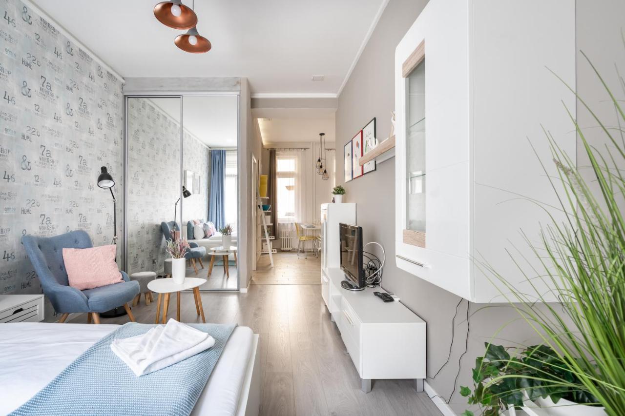 Bpr Chic Gem In The Heart Of The City Budapest Exterior photo